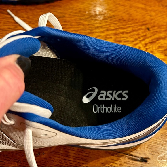 ASICS Men's White and Blue Golf Shoes - Picture 7 of 7